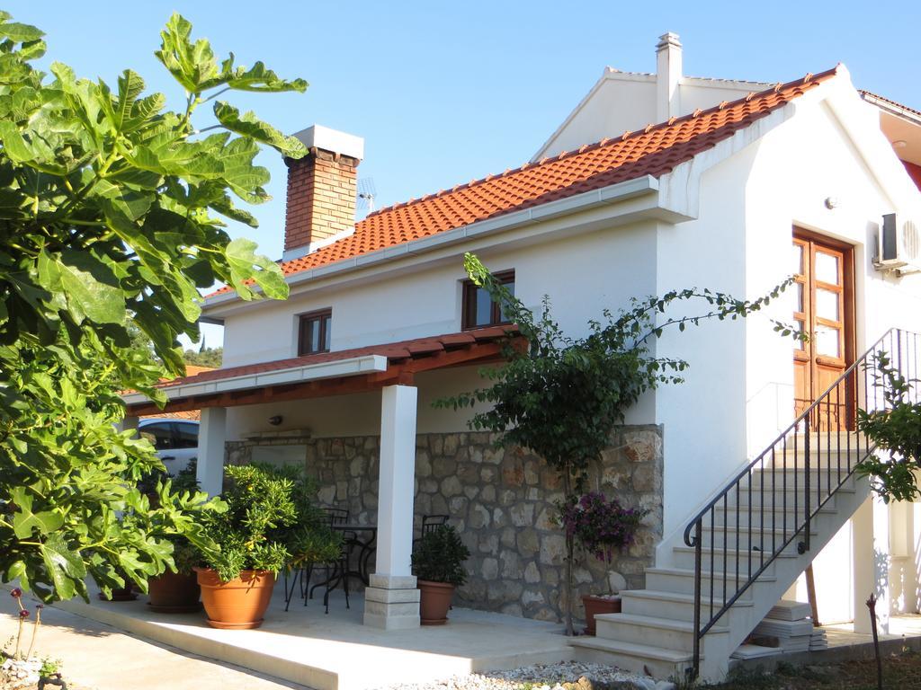 Holiday Home Artina 2 Lovište Zimmer foto
